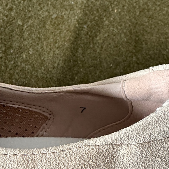 Yellowbox Riska Slip-On Loafer Women’s Size 7 - Picture 7 of 7